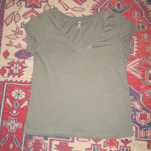 H & M cotton sage green khaki t shirt